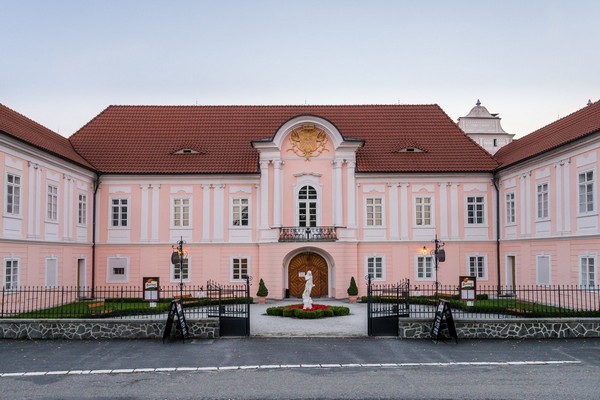 Zámok Hrádek u Sušice